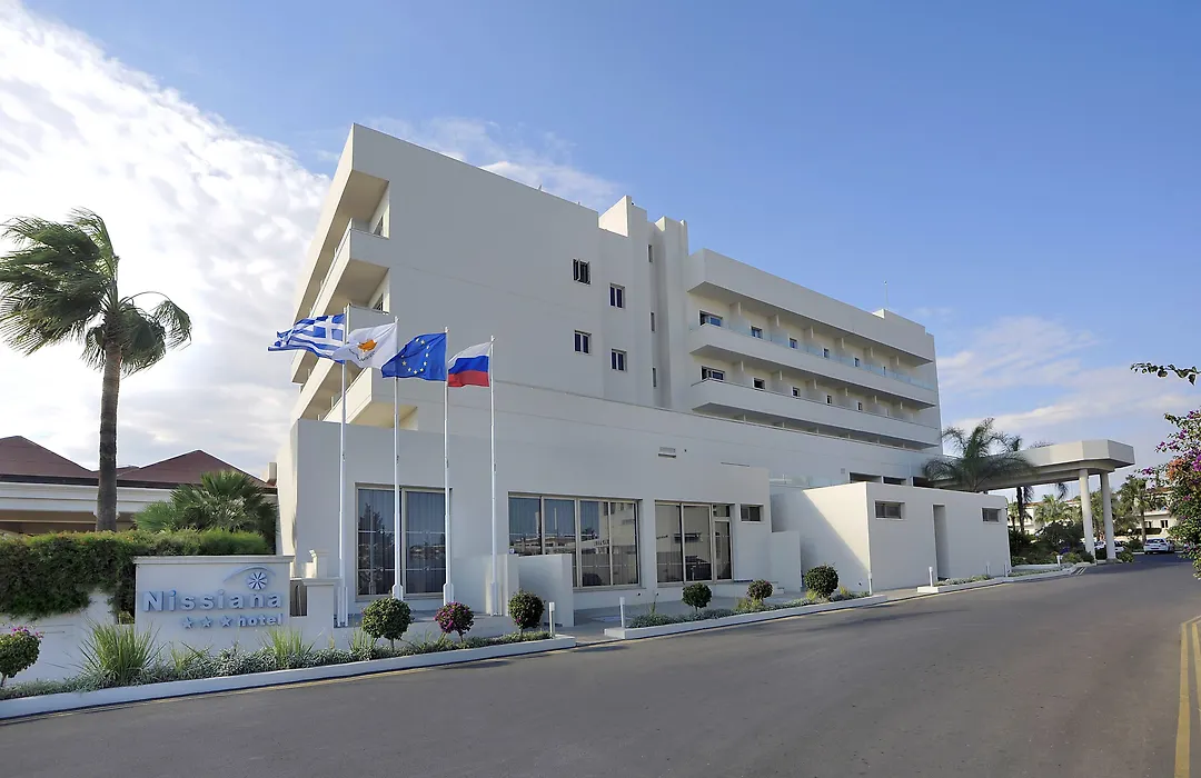 Nissiana Hotel & Bungalows-1